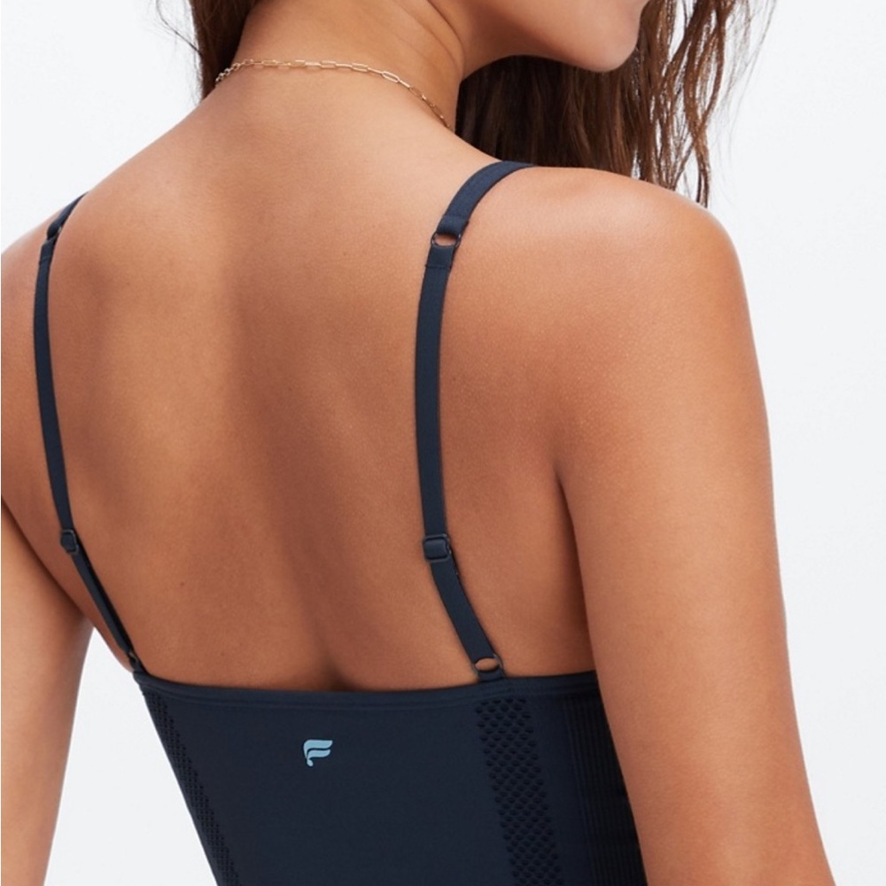 Fabletics Sync Seamless Midi Bralette size XS